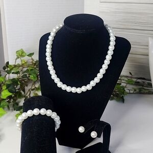 Glass Pearl Bead Necklace Stretch Bracelet Earrings Set